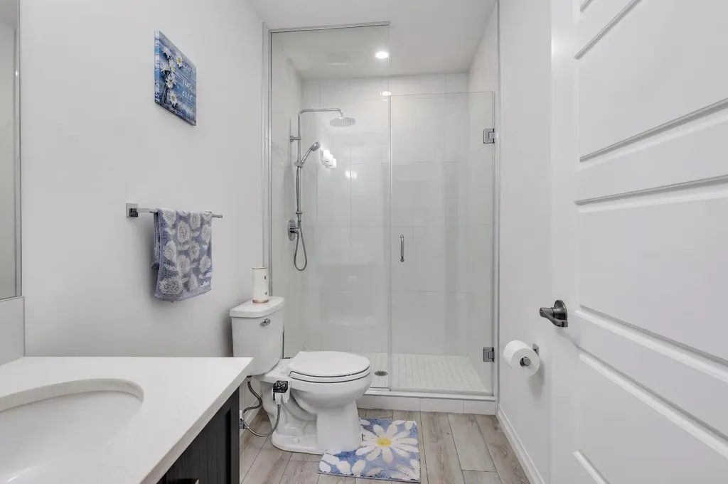 176 Howse Crescent NE Calgary AB T3P 1L5