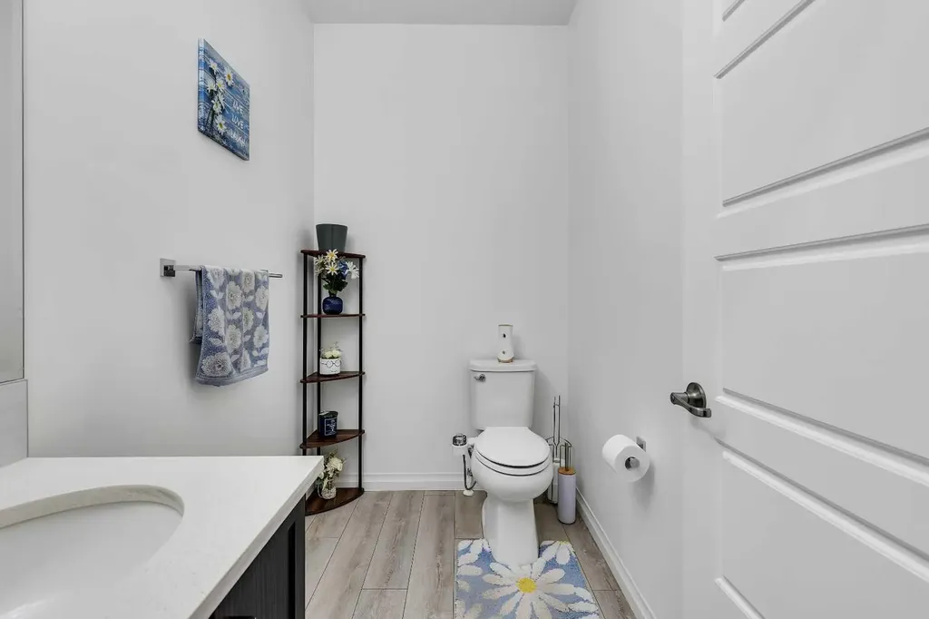 176 Howse Crescent NE Calgary AB T3P 1L5
