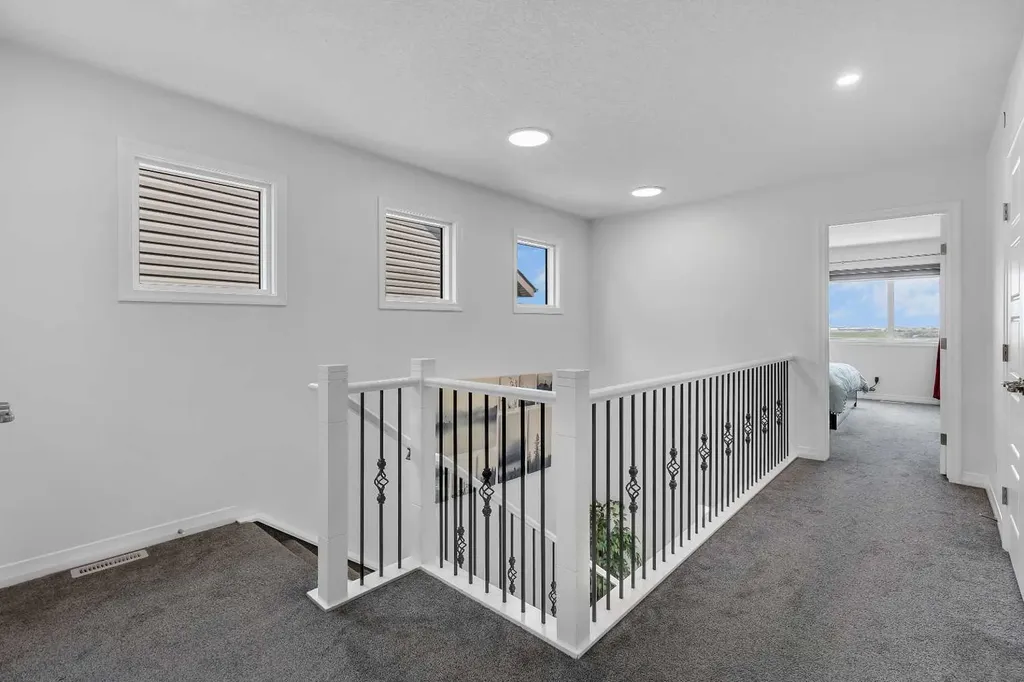 176 Howse Crescent NE Calgary AB T3P 1L5
