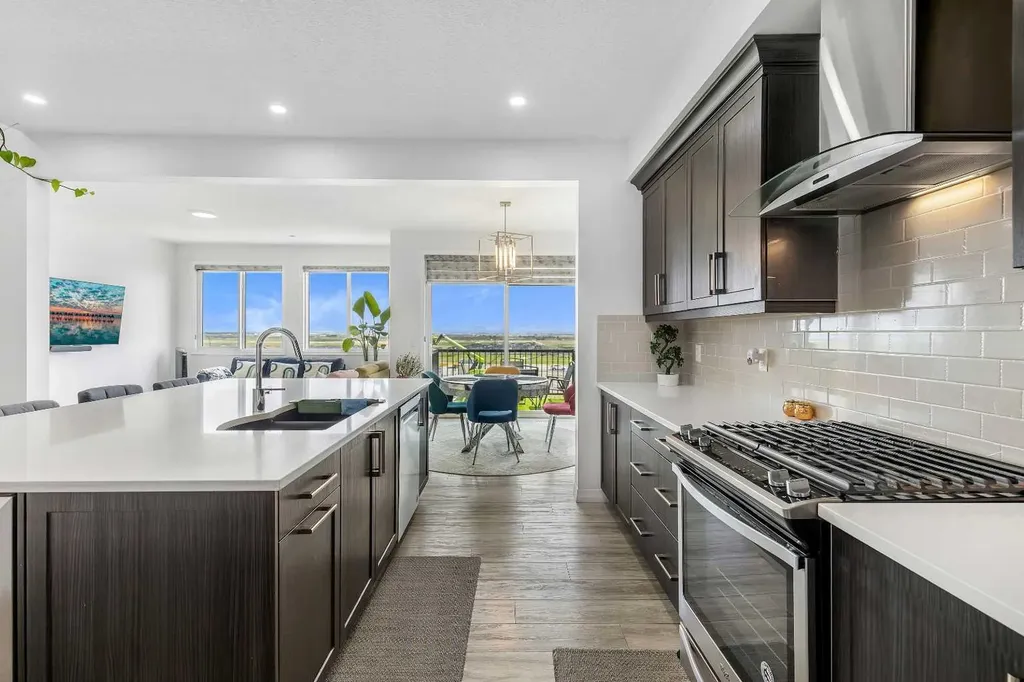 176 Howse Crescent NE Calgary AB T3P 1L5