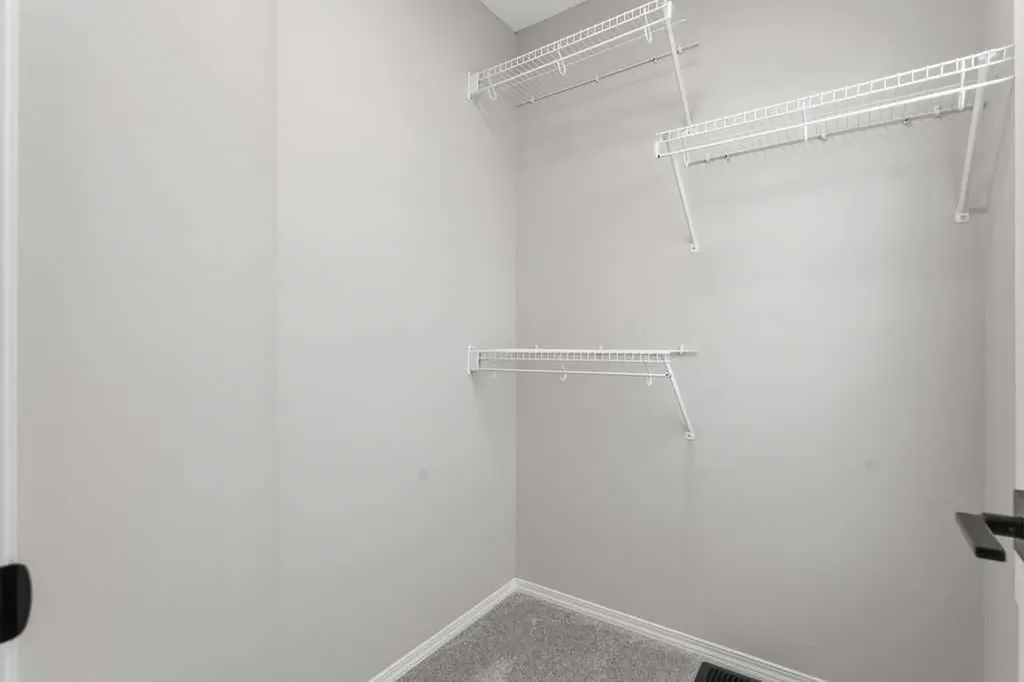 115 Elgin Meadows View SE Calgary AB T2Z0E9