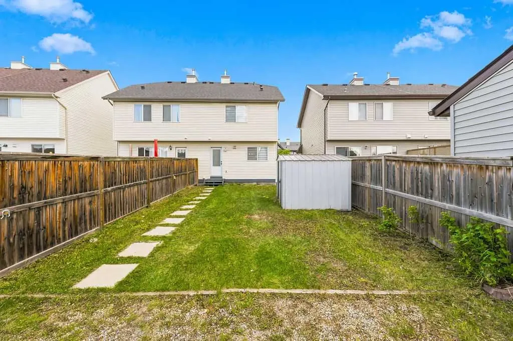 115 Elgin Meadows View SE Calgary AB T2Z0E9