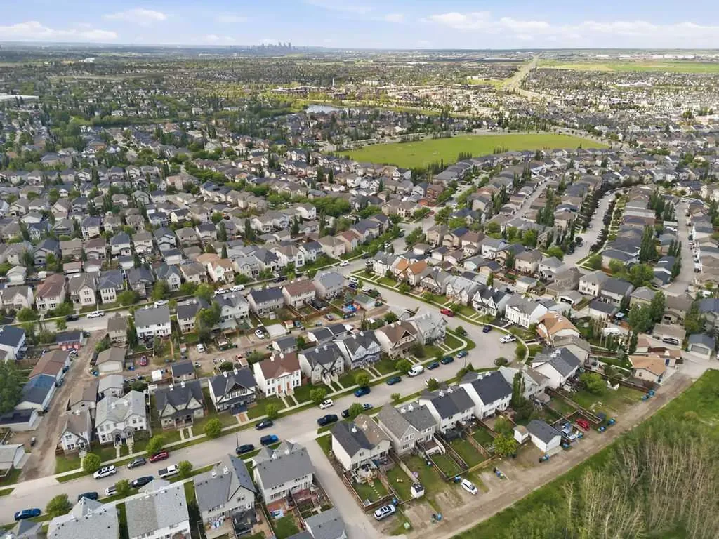 115 Elgin Meadows View SE Calgary AB T2Z0E9