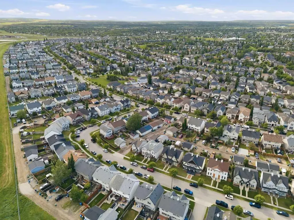 115 Elgin Meadows View SE Calgary AB T2Z0E9
