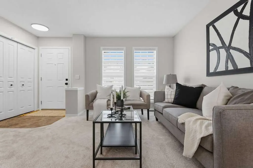 115 Elgin Meadows View SE Calgary AB T2Z0E9