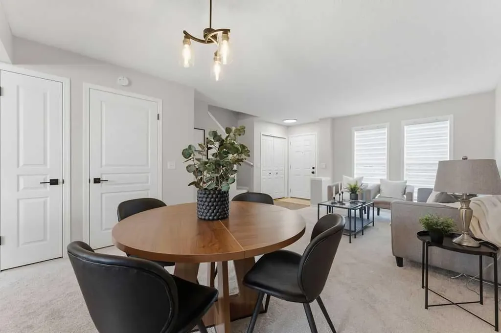 115 Elgin Meadows View SE Calgary AB T2Z0E9