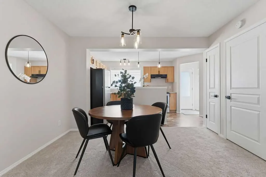 115 Elgin Meadows View SE Calgary AB T2Z0E9