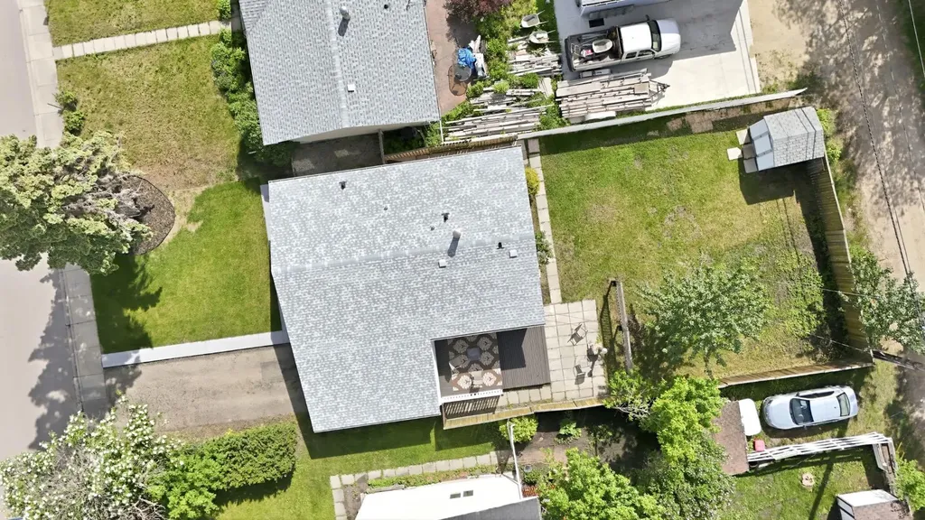 4233 33 Street Red Deer AB T4N 0N1