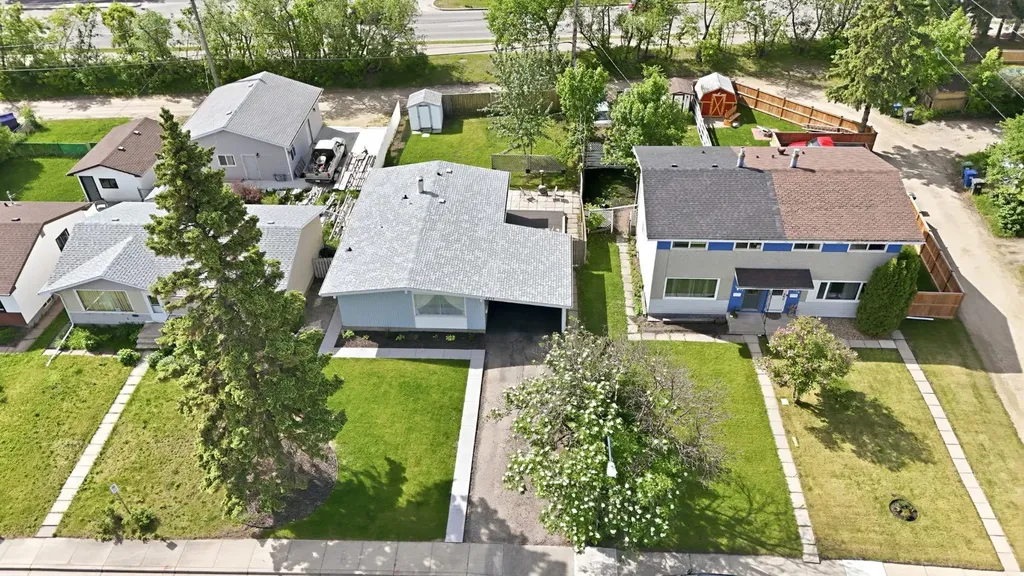 4233 33 Street Red Deer AB T4N 0N1