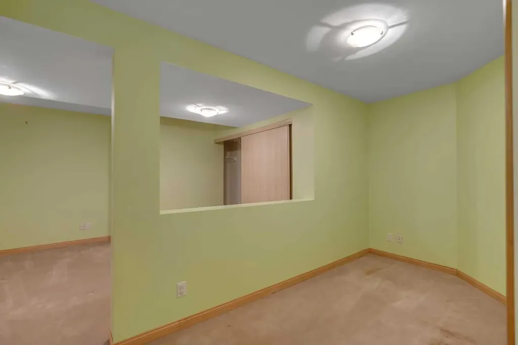 10272 Tuscany Hills Way Calgary AB T3L2G5
