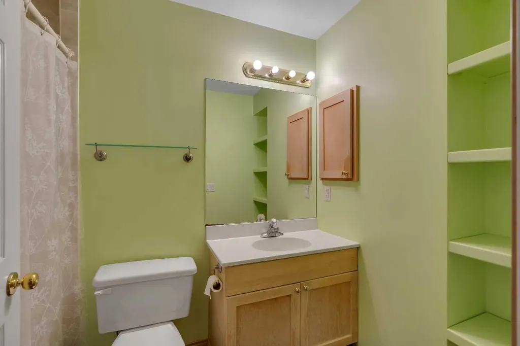10272 Tuscany Hills Way Calgary AB T3L2G5