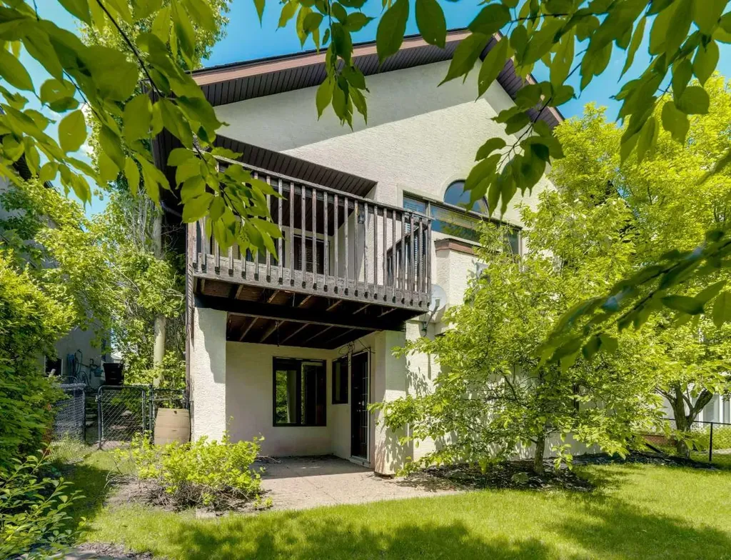 10272 Tuscany Hills Way Calgary AB T3L2G5