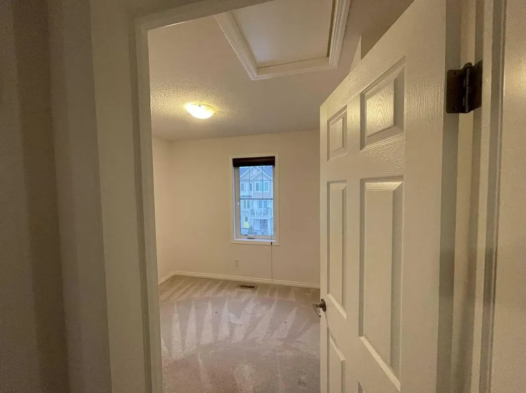 162 Windstone Mews SW Airdrie AB T4B 3X4
