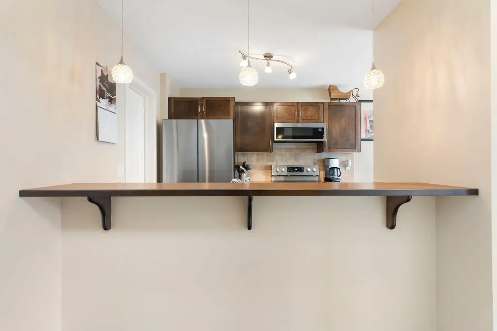 29 Sage Hill Court NW Calgary AB T3R 0H2