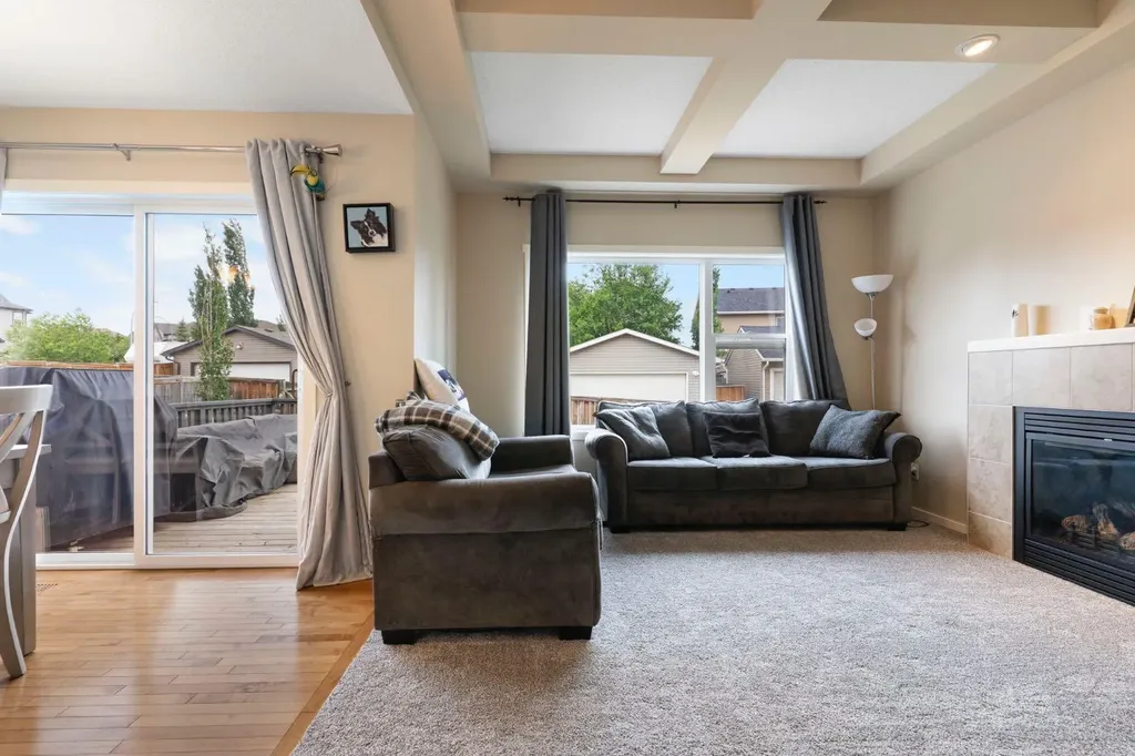29 Sage Hill Court NW Calgary AB T3R 0H2
