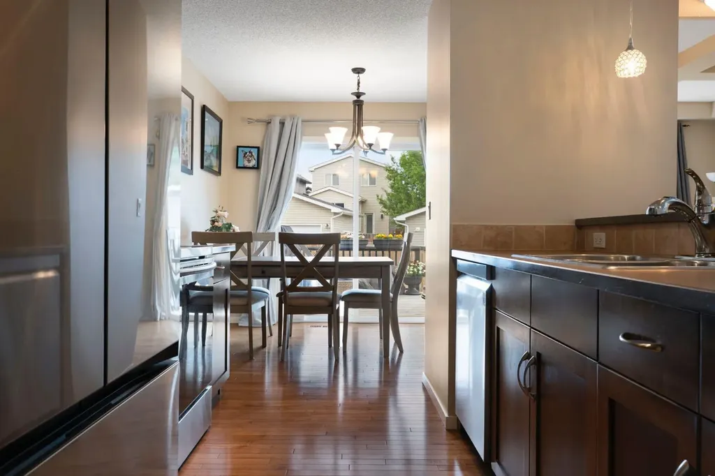 29 Sage Hill Court NW Calgary AB T3R 0H2