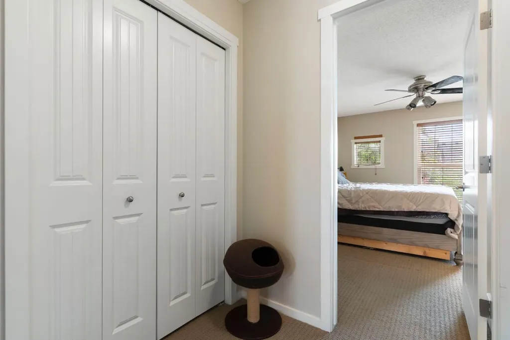 29 Sage Hill Court NW Calgary AB T3R 0H2