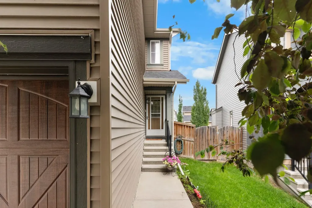 29 Sage Hill Court NW Calgary AB T3R 0H2