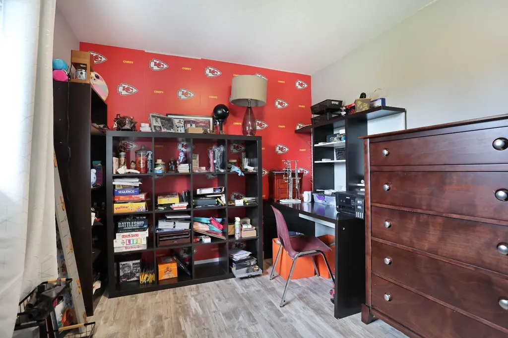 23 Upland Place Brooks AB T1R 1M9