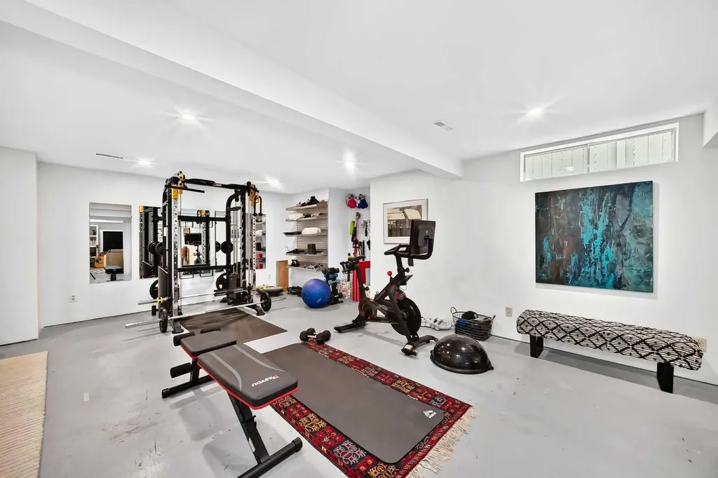 344 Canterville Drive SW Calgary AB T2W 3Z9
