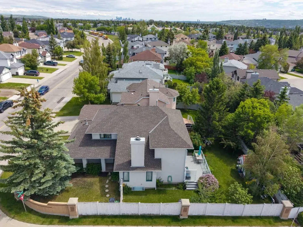 8971 Scurfield Drive NW Calgary AB T3L1K6