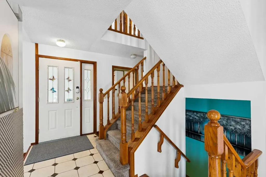 8971 Scurfield Drive NW Calgary AB T3L1K6