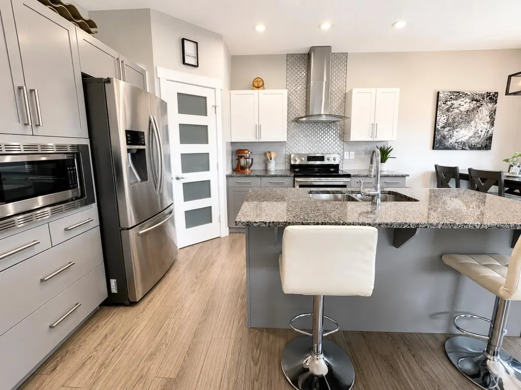 9714 89 Street Grande Prairie AB T8X 0R3