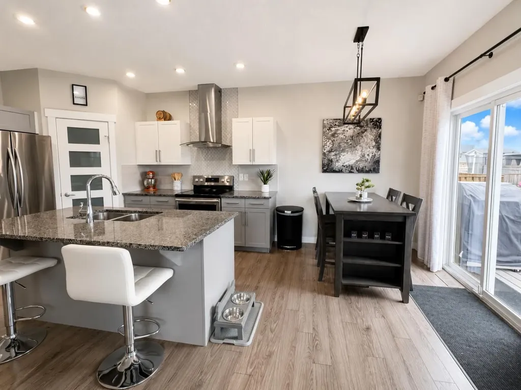 9714 89 Street Grande Prairie AB T8X 0R3