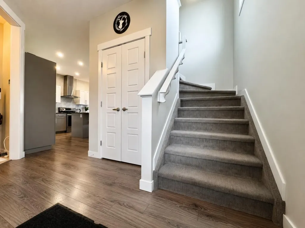 9714 89 Street Grande Prairie AB T8X 0R3