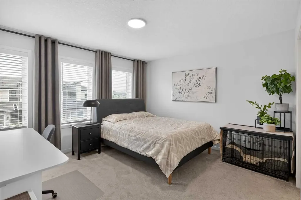 374 Wolf Creek Manor SE Calgary AB T2X 4V5
