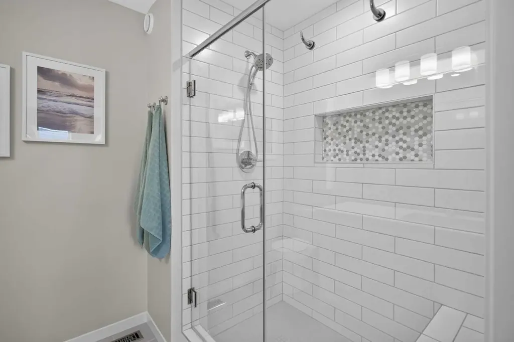 374 Wolf Creek Manor SE Calgary AB T2X 4V5