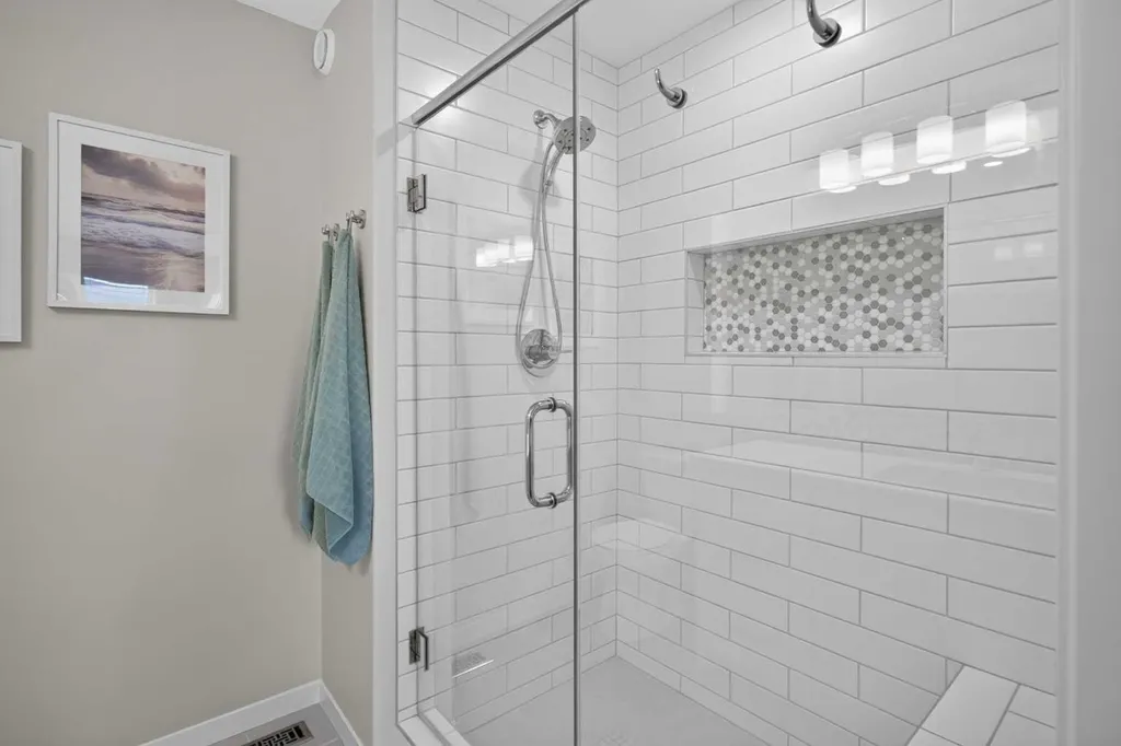374 Wolf Creek Manor SE Calgary AB T2X 4V5