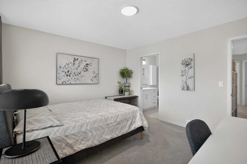 374 Wolf Creek Manor SE Calgary AB T2X 4V5