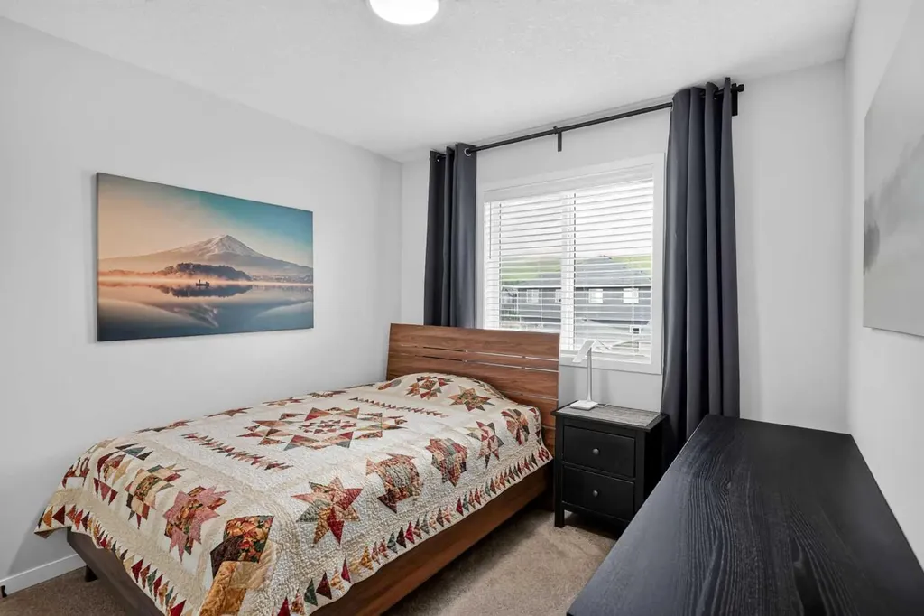 374 Wolf Creek Manor SE Calgary AB T2X 4V5