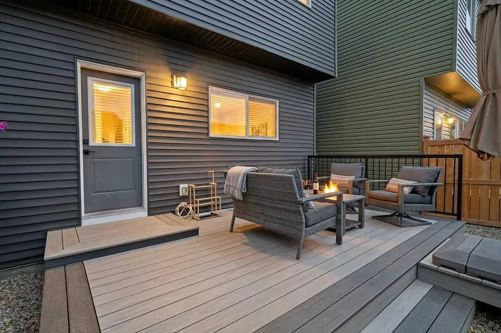 374 Wolf Creek Manor SE Calgary AB T2X 4V5