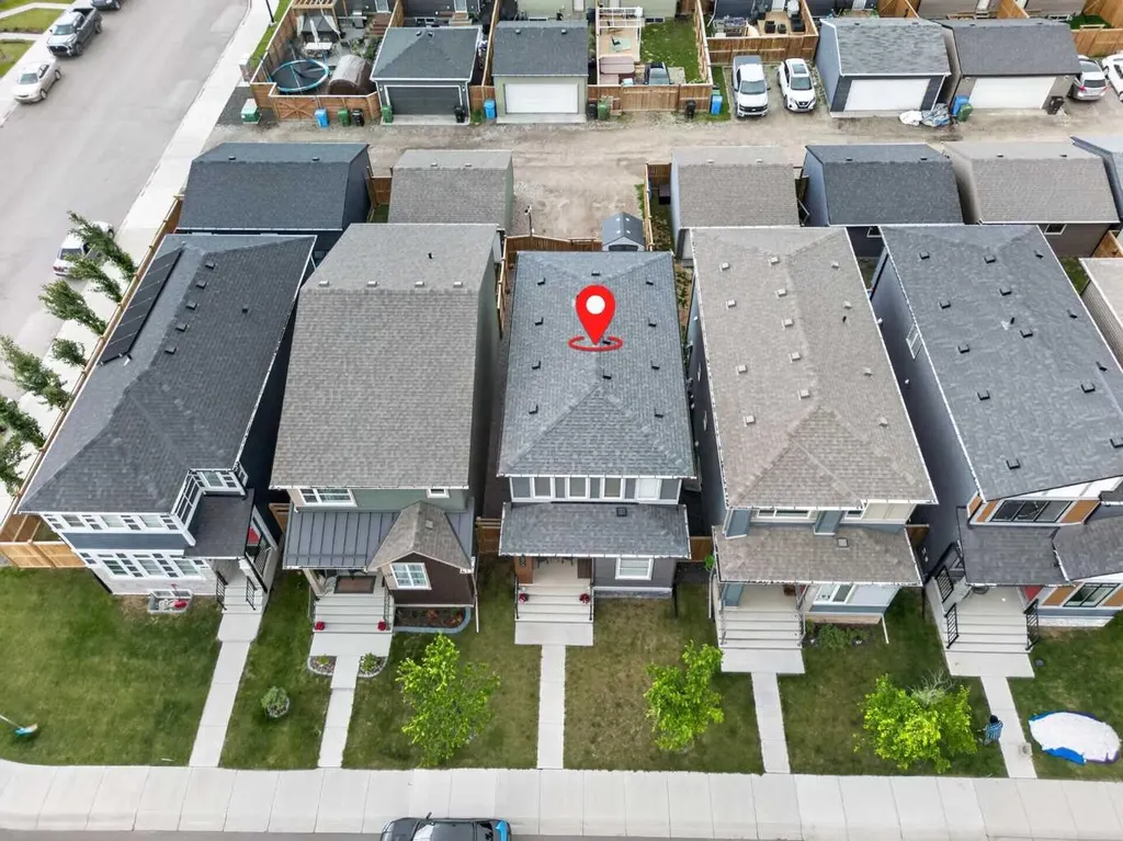 374 Wolf Creek Manor SE Calgary AB T2X 4V5