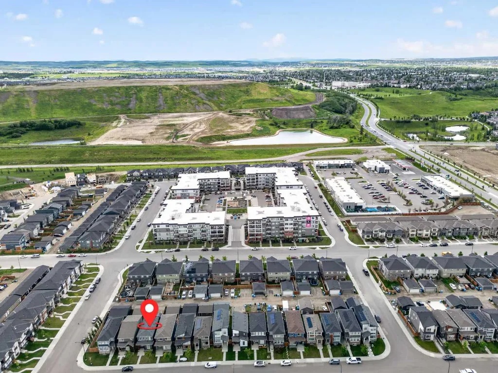 374 Wolf Creek Manor SE Calgary AB T2X 4V5