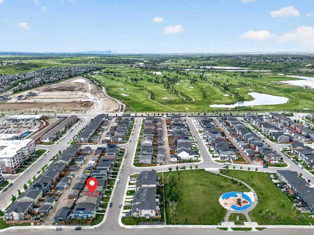 374 Wolf Creek Manor SE Calgary AB T2X 4V5