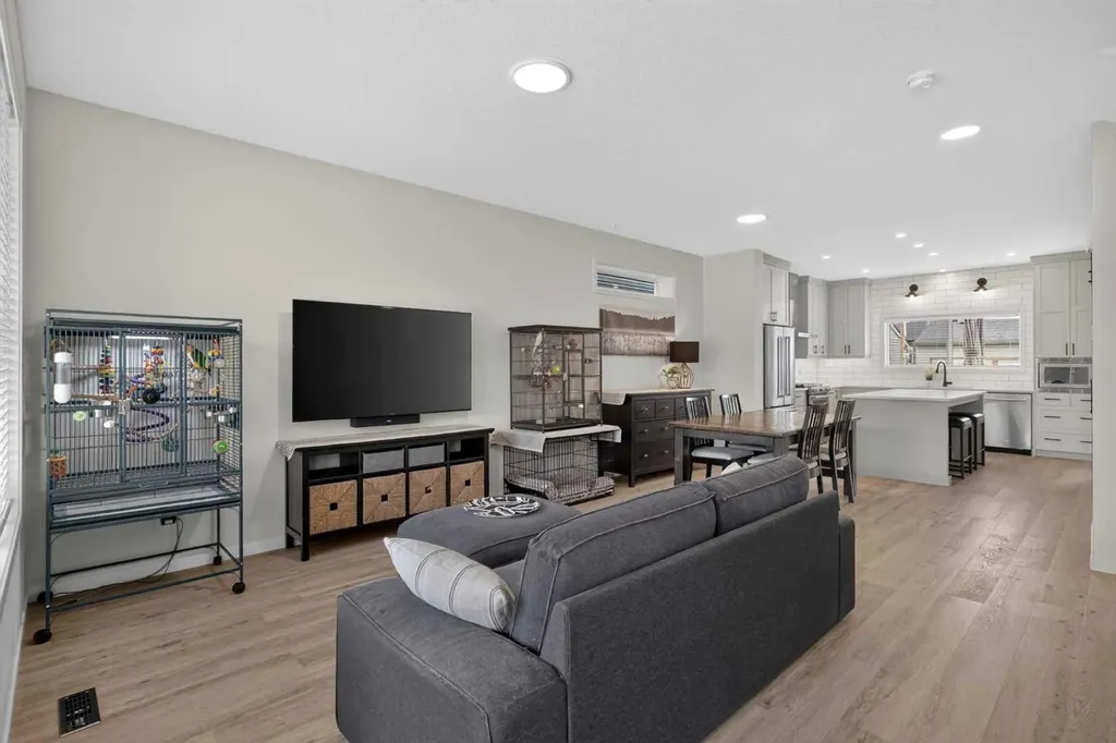 374 Wolf Creek Manor SE Calgary AB T2X 4V5