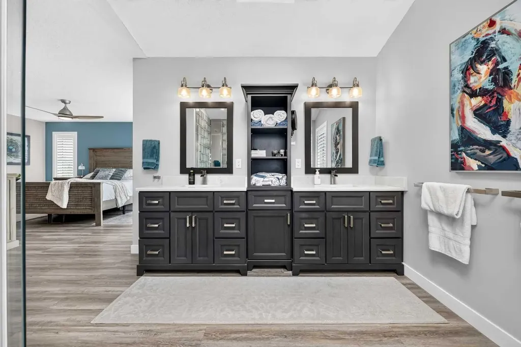 15 Douglas Glen Heights SE Calgary AB T2Z 3T4