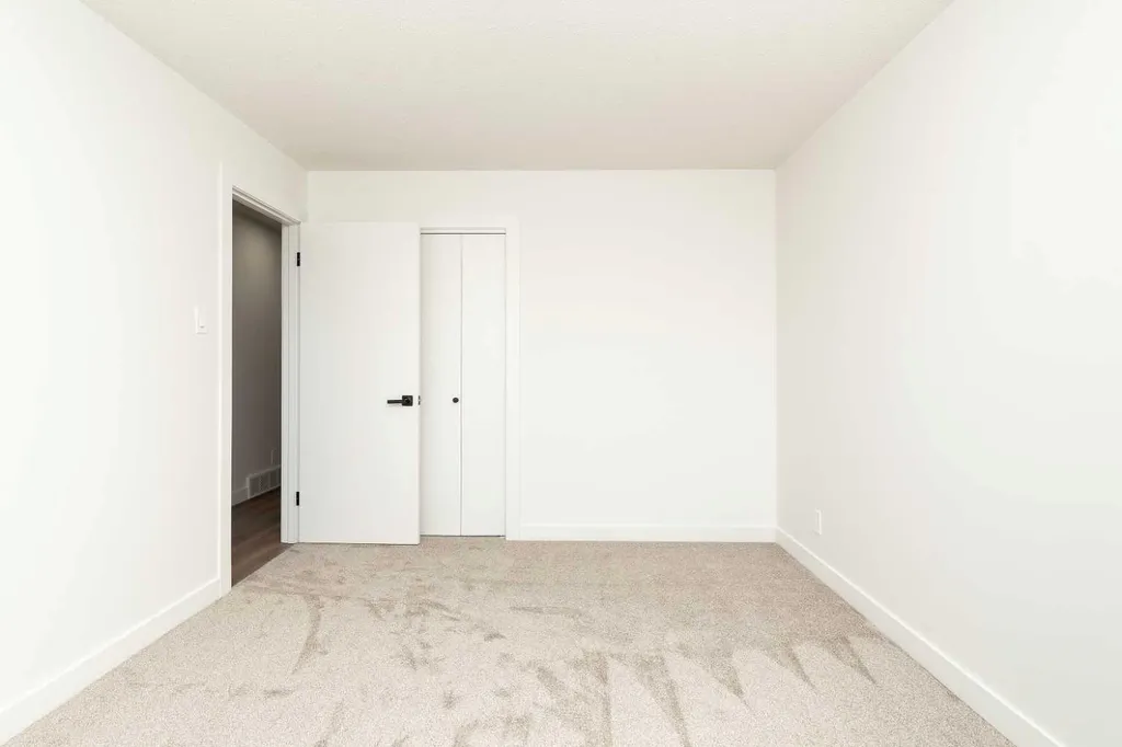 3618 Forestry Avenue S Lethbridge AB T1K 3L4