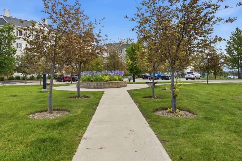 10 Country Village Park NE Calgary AB T3K0W5
