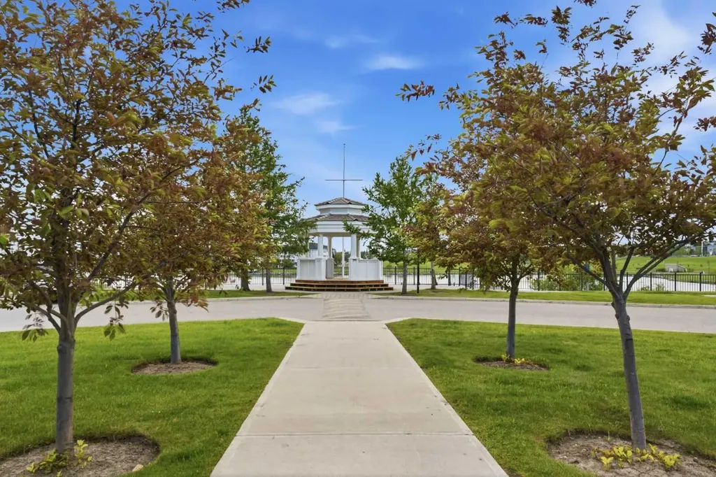 10 Country Village Park NE Calgary AB T3K0W5