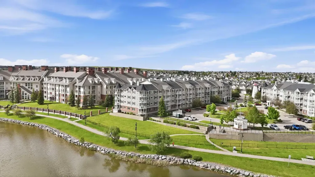 10 Country Village Park NE Calgary AB T3K0W5