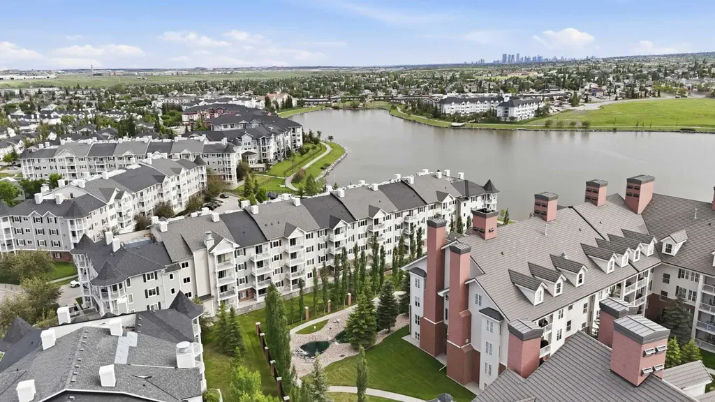 10 Country Village Park NE Calgary AB T3K0W5