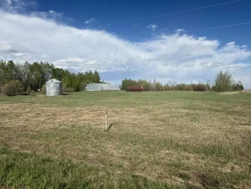 82125 Rr 203 Rural Northern Sunrise County AB T0H2R0