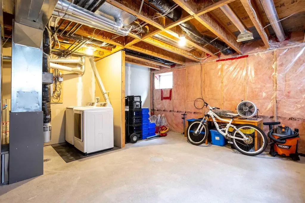 79 Citadel Point NW Calgary AB T3G2L5