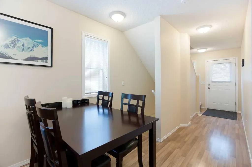 79 Citadel Point NW Calgary AB T3G2L5