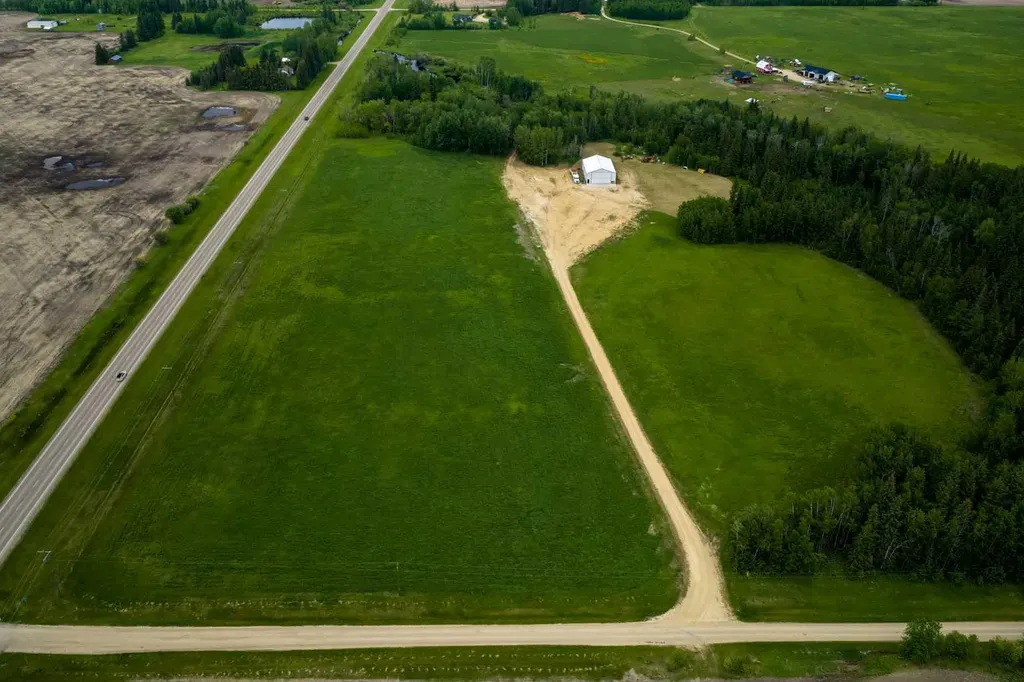 671059 Highway 813 Rural Athabasca County AB T9S 2A5
