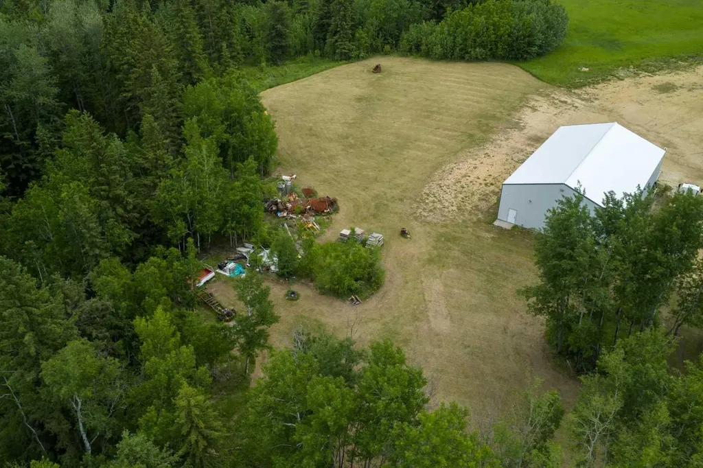 671059 Highway 813 Rural Athabasca County AB T9S 2A5
